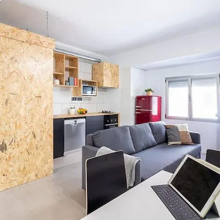 Stylish In Las Canteras Beach Appartamento *